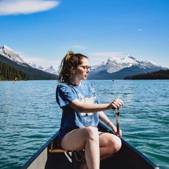 Meet your Posher, Elizabeth - Picture 1 of 1